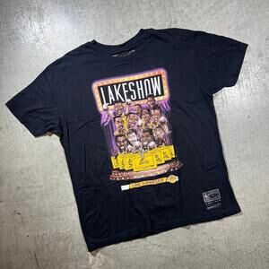 Lakers Lakeshow Caricature Mitchell Ness T-Shirt Xl Black